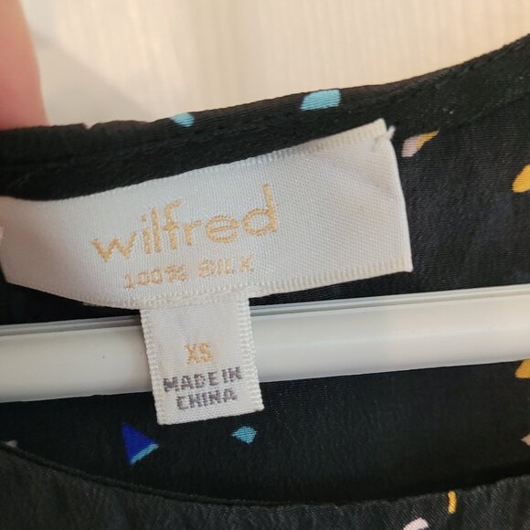 100% Silk Wilfred Aritzia Blouse Tank - Picture 2 of 3